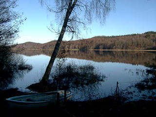 Pike fishing from
boat on Hjrtaredssjn