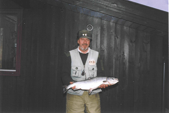 Beautiful sea trout from Driva at 4 kg - thick and fat