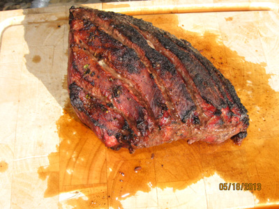 Roast rump steak on the grill with Shopska Salat