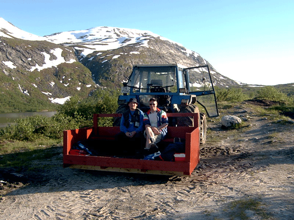 We are on our way up to a fishing trip from a boat at the ster hut at 600 meters altitude