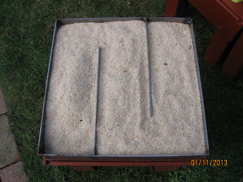 The new labyrinth sawdust tray