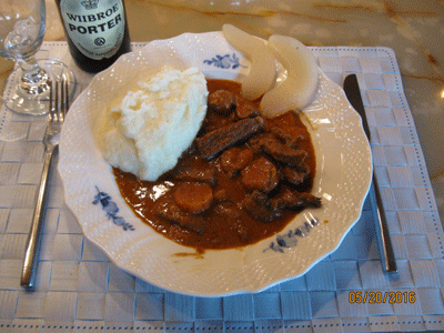 Italian beef casserole with beef cuvette and chorizo sausage