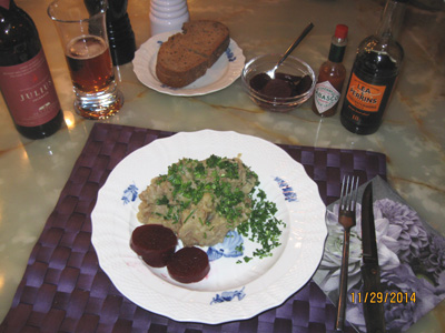 Lobscouse with chives and beetroots